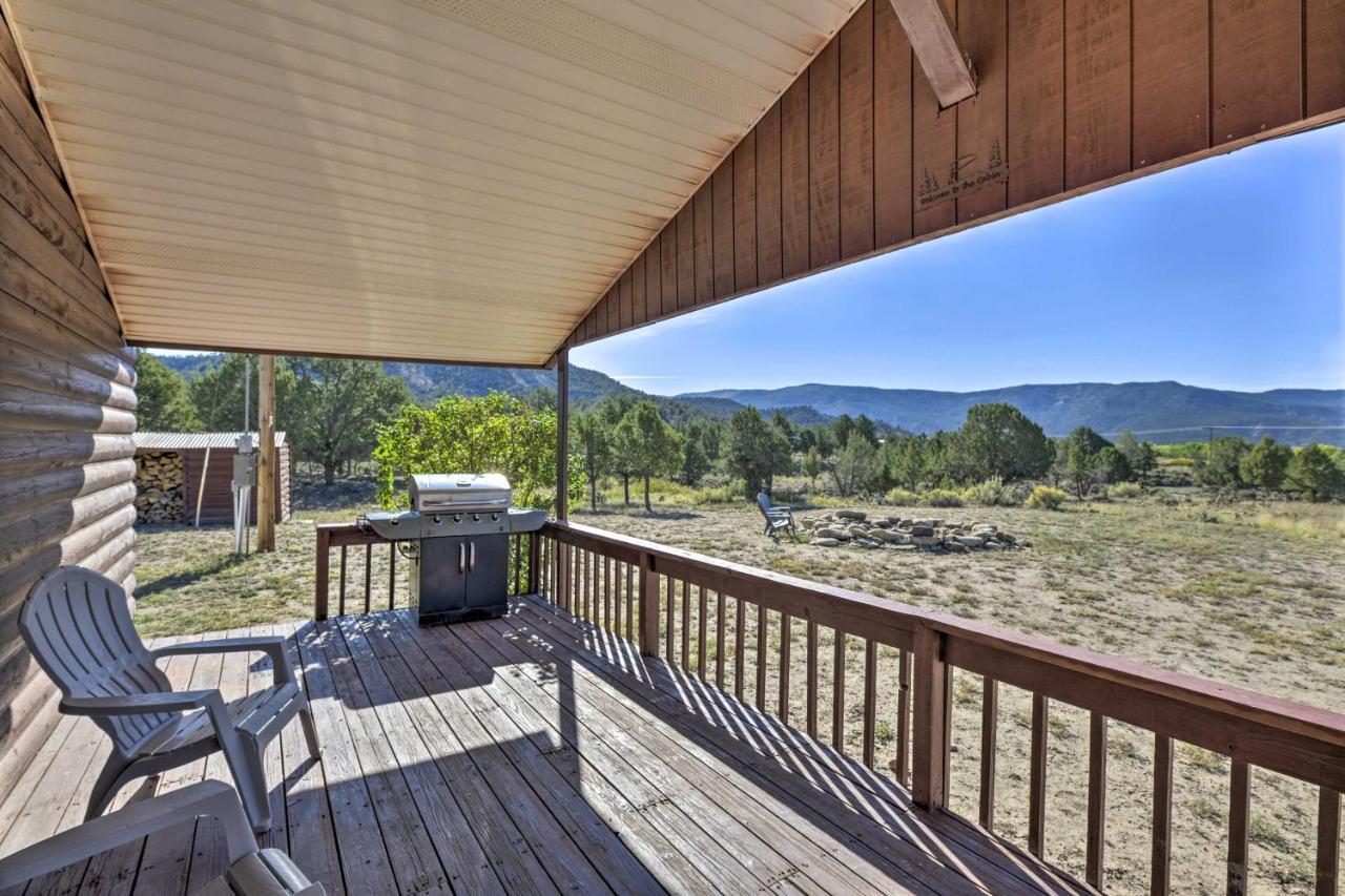 Quiet Pagosa Springs Cabin Lake And Mountain Views! Exterior photo