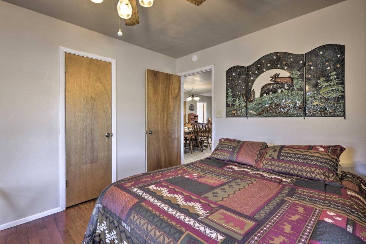 Quiet Pagosa Springs Cabin Lake And Mountain Views! Exterior photo