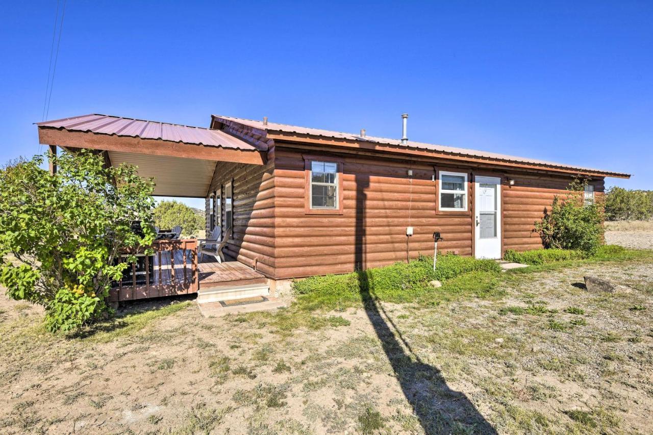 Quiet Pagosa Springs Cabin Lake And Mountain Views! Exterior photo